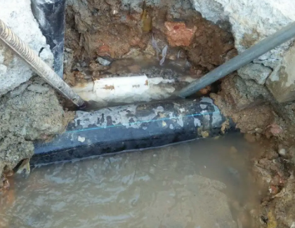 东方测漏水之水管漏水